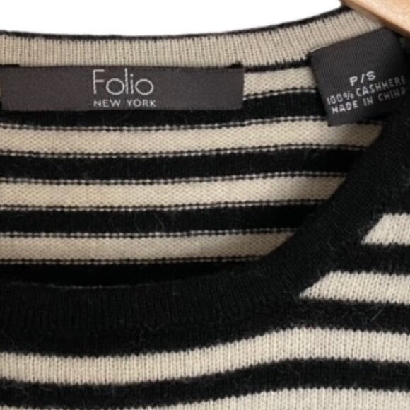 Classic Black and White Striped Crew Neck Sweater - Picture 3 of 4